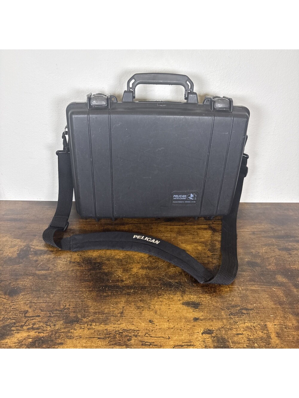 Pelican 1470 Protector Case Lid Organizer Foam Shoulder Strap Black No Keys Good
